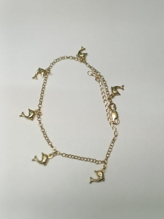 pulsera de oro con charms de delfin -10k