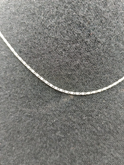 Collar tipo GUSSI PLATA 925 peso 2.5gr 378cm, usado