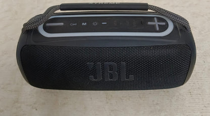 Bocina Recargable JBL xtream, usado