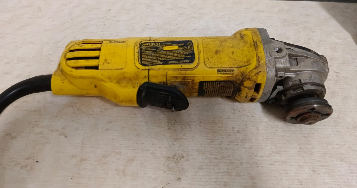 Mini Esmeril Dewalt sin disco, usado