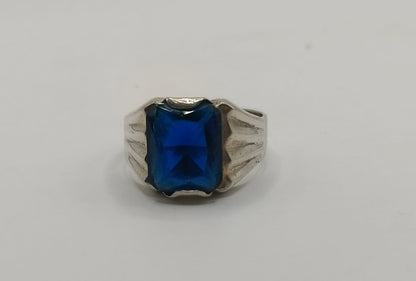Anillo sintetico azul PLATA 925 peso 6.2gr, usado