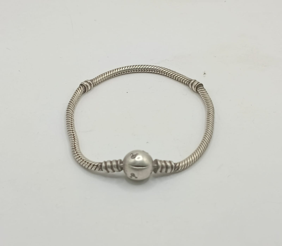 Pulsera tipo Pandora PLATA 925 peso 13.9gr, usado