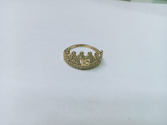 👑 Anillo de 15 Años con Diseño de Corona y Brillos 👑