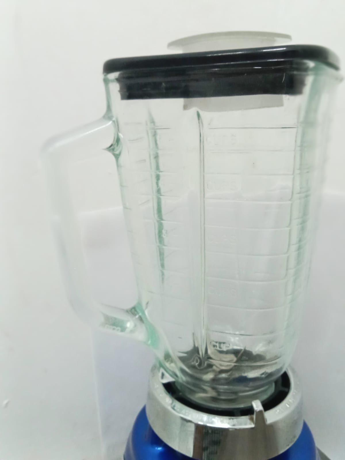 🥤 Licuadora Oster – Usada