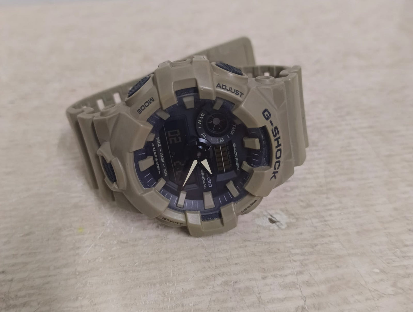 Reloj tipo pulsera CASIO g-shock, usado