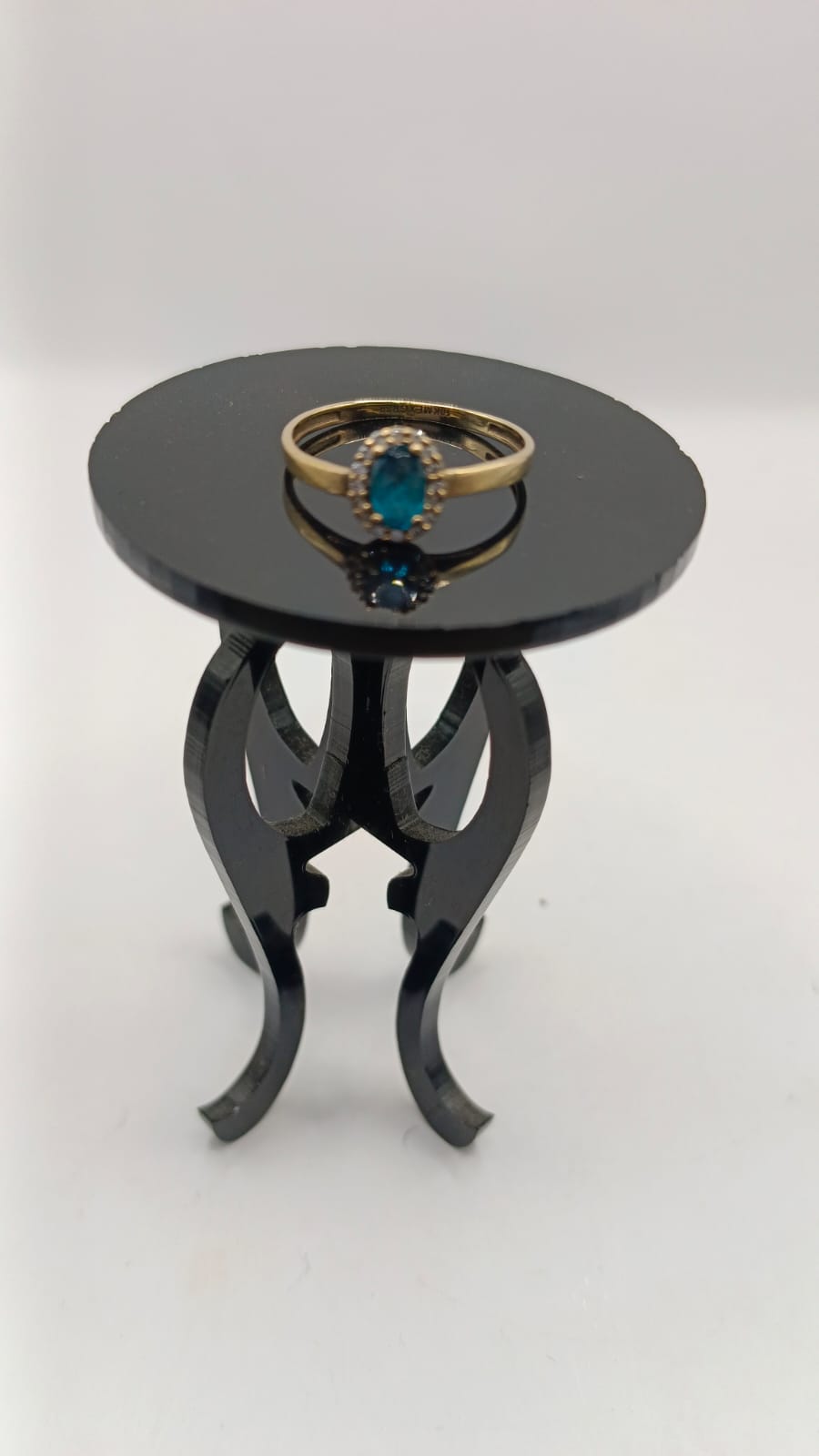 Anillo piedra Azul de ORO 10k peso 1.5gr, usado
