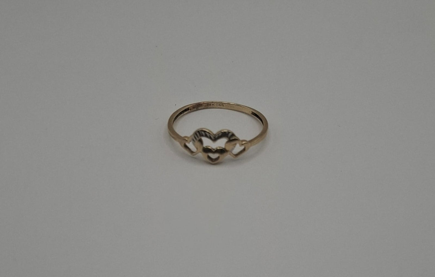 Anillo 4 corazones ORO 14k peso 1gr, usado