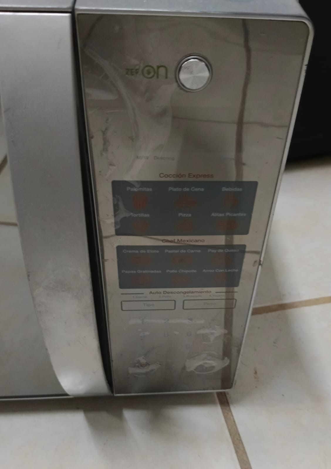 Horno de Microondas Winia kor-1n3hmm, usado