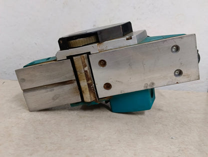 Cepillo ELECTRIC PLANER 1900b, usado