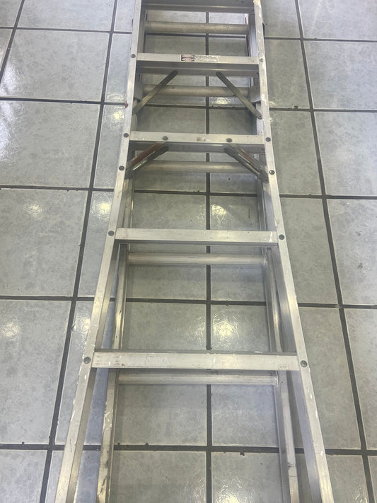 🪜✨ ¡Escalera Convertible Cuprum en excelente estado! ✨🪜