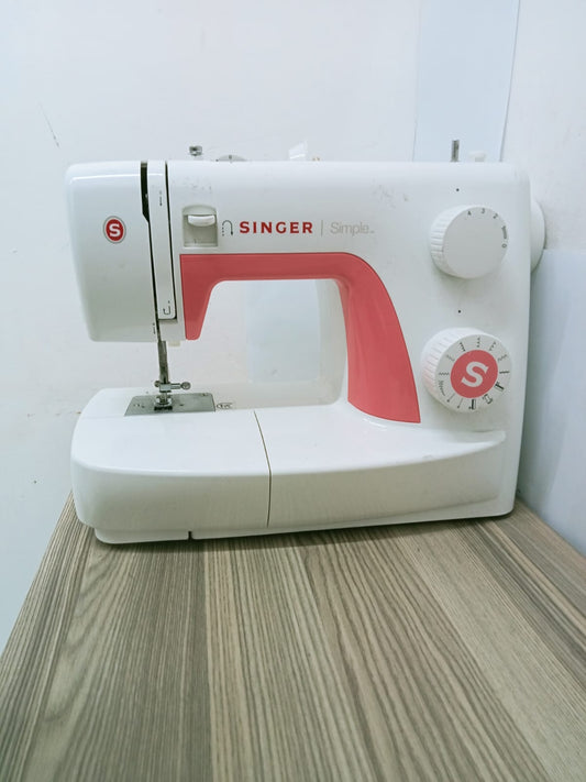 🧵 Máquina de Coser Singer-usada