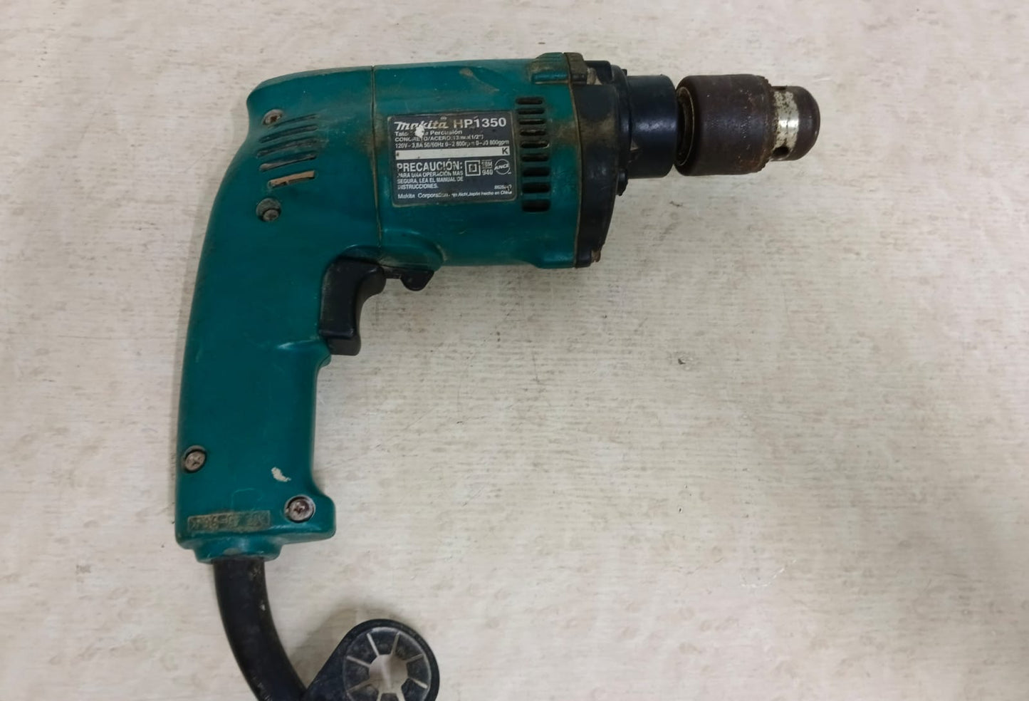 Taladro Makita hp1350, usado