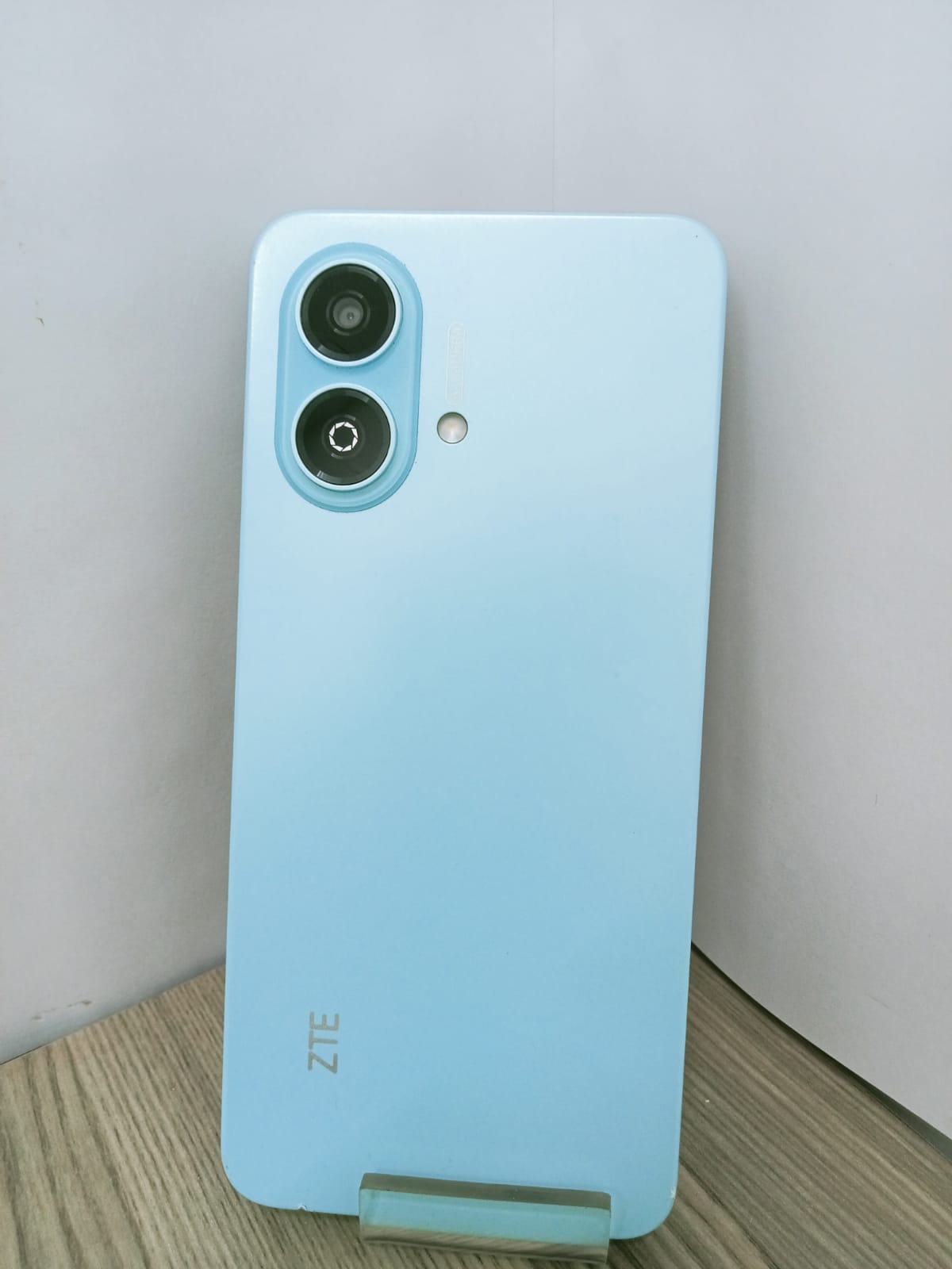 Celular zte blande a35e 64gb 2 ram