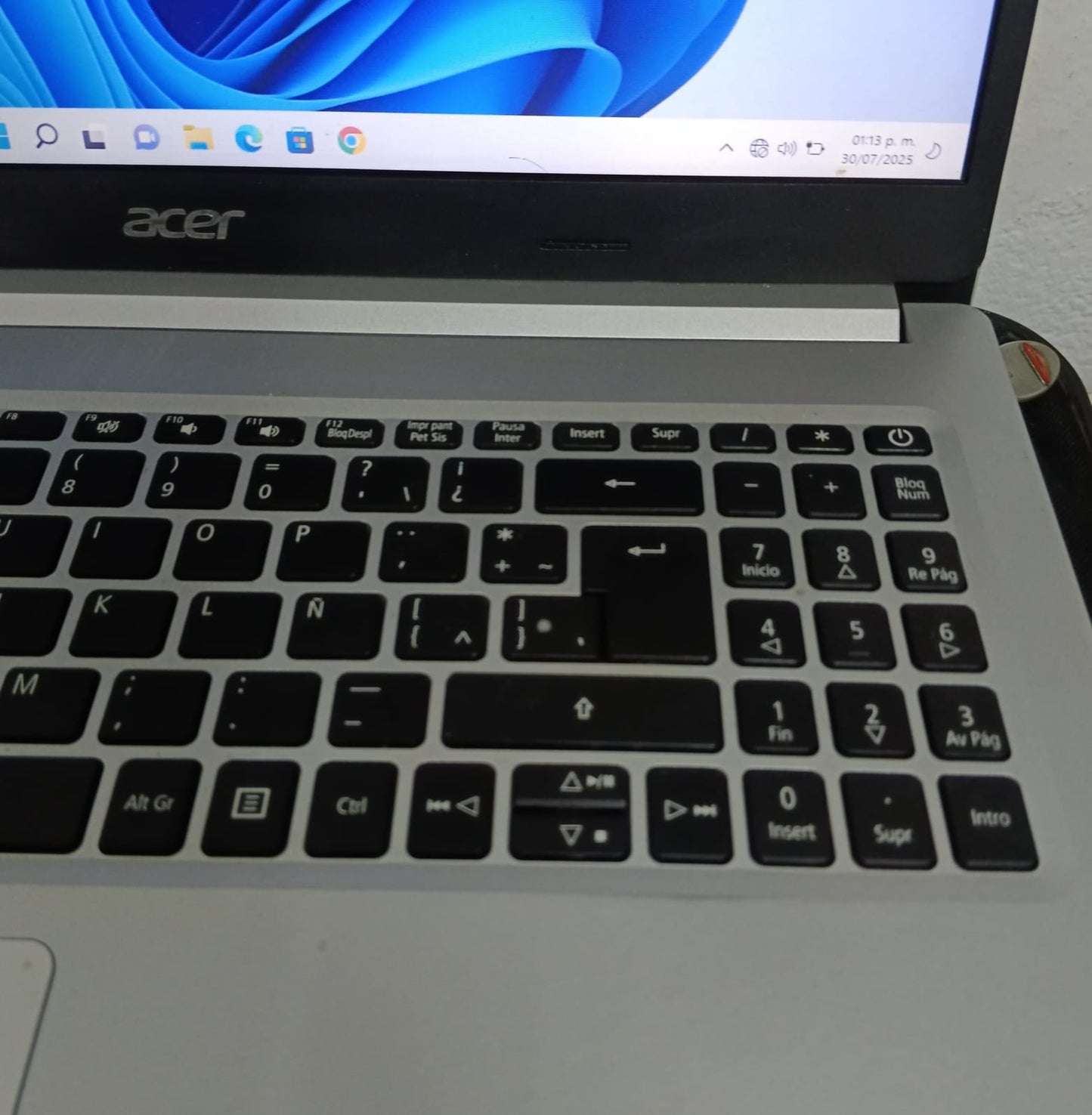 laptop ACER 500gb ssd 8ram core i5,usado