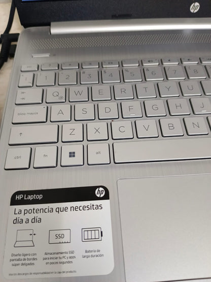 Laptop hp 256gb ssd 8ram amd athlon silver, usado