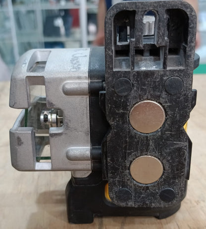 Nivel Laser Dewalt dw089 en ectuche, usado