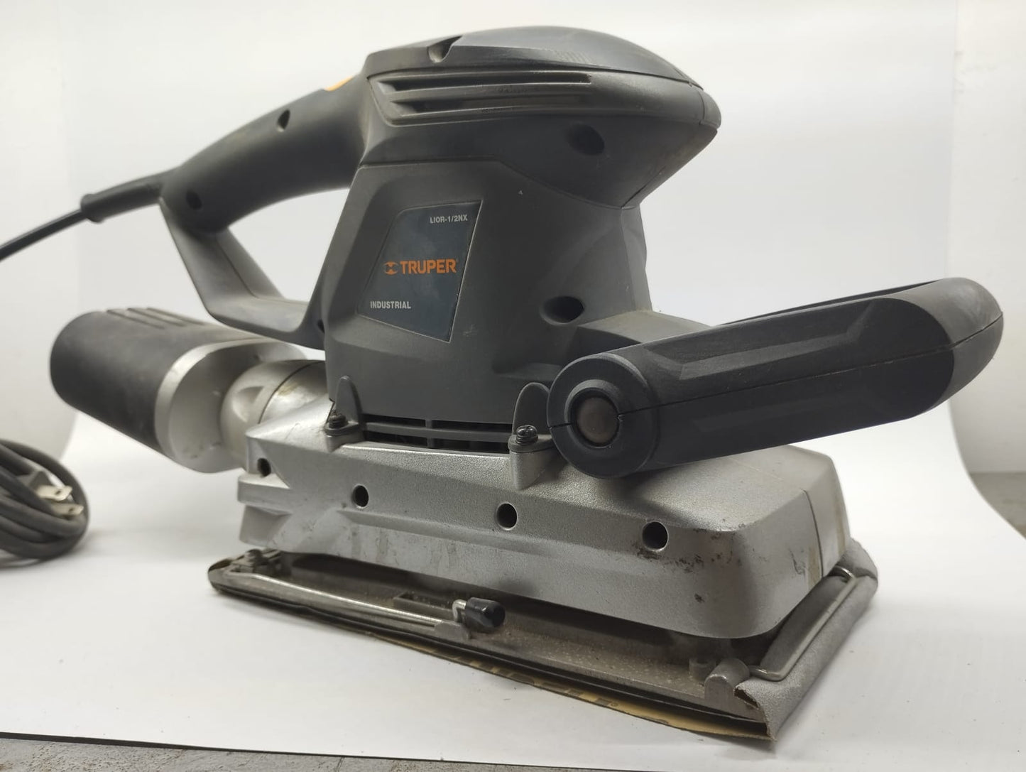 🔧 Lijadora Orbital Truper LIOR-1/2NX-usado