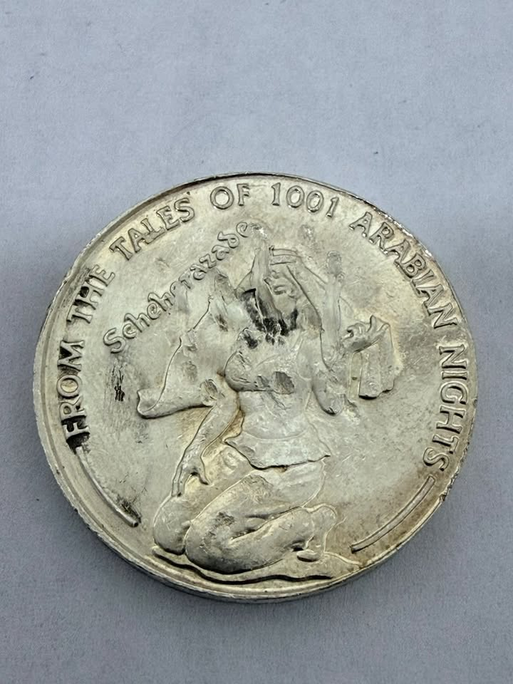 Moneda de plata ley .999