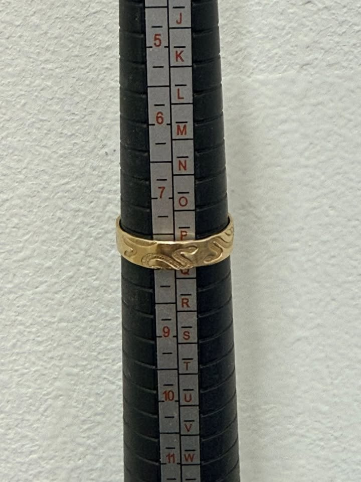 🐍✨ Anillo Diseño de Serpientes en Oro 14K