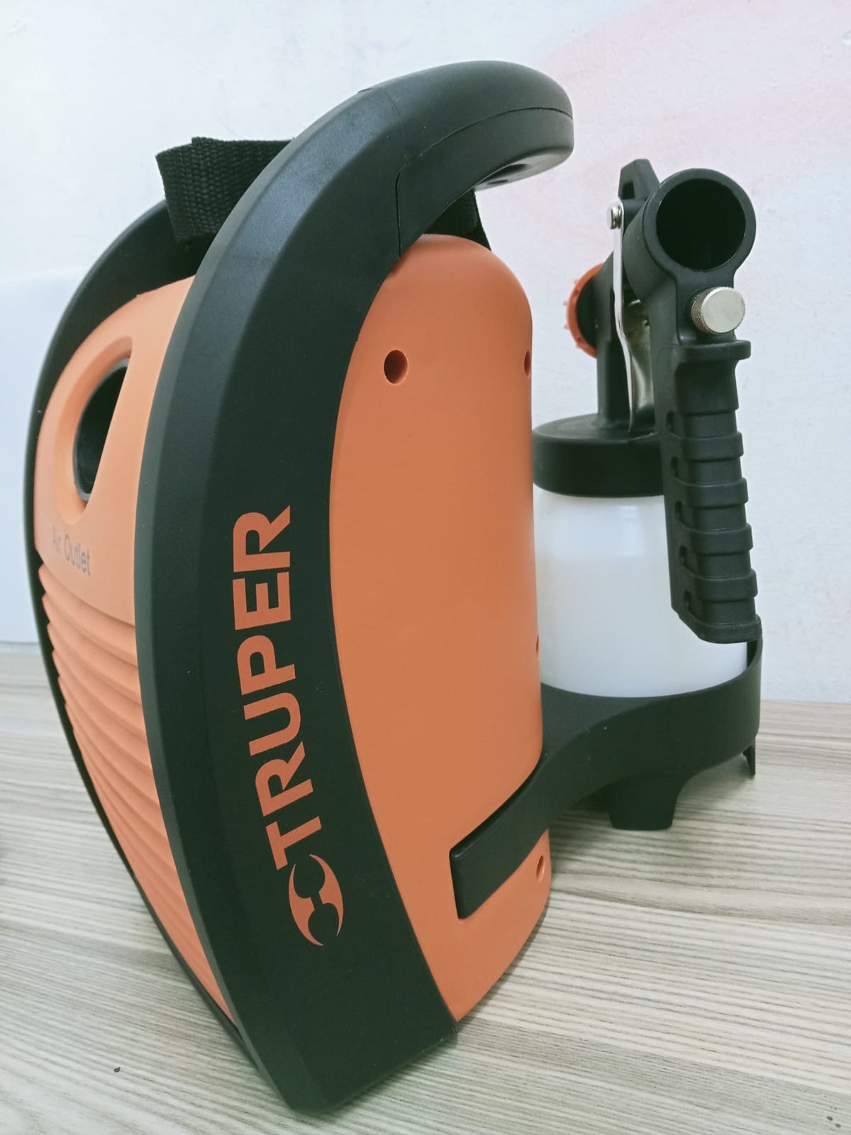 PISTOLA PARA PINTAR-USADO